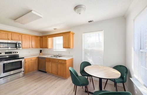 Fleming House | Private Savannah Getaway Near Botanical Gardens!