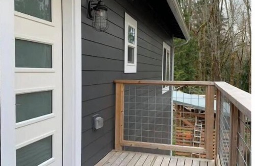 Kingston Apartment | Private & Spacious 2BR apartment in Kingston, WA