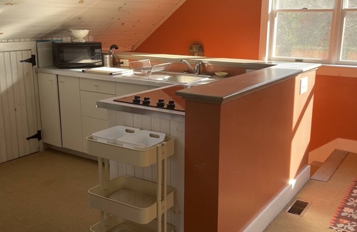 Little Compton Apartment | Private Spacious Pet Friendly Studio/Loft