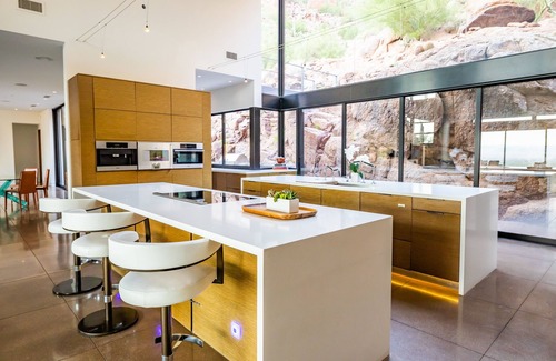 Arcadia House | Private Trailhead, Infinity Pool, and Skyline Views from Camelback Desert Haven