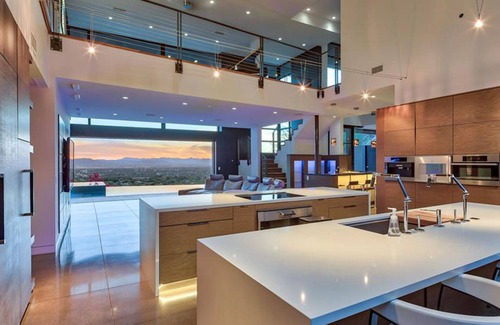 Arcadia House | Private Trailhead, Infinity Pool, and Skyline Views from Camelback Desert Haven