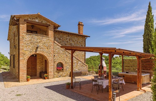 Citta della Pieve Villa | PRIVATE TUSCAN VILLA WITH PRIVATE POOL FOR 9 PEOPLE