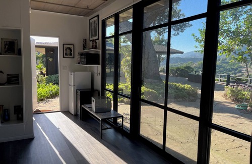 Mission Canyon Apartment | Private View Retreat Close to Everything in Santa Barbara - Monthly