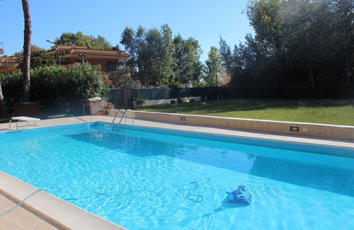 Castel Volturno Villa | Private villa-pool; 30 minutes from Naples garden 2000 sq. m.;14 beds;