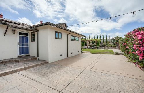 Hayward House | Private Zen Garden and Fireplace Chic Hayward Oasis