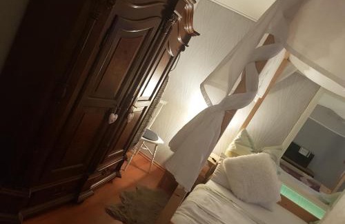 Neu-Isenburg House | Privatzimmer "Himmlisch Übernachten"