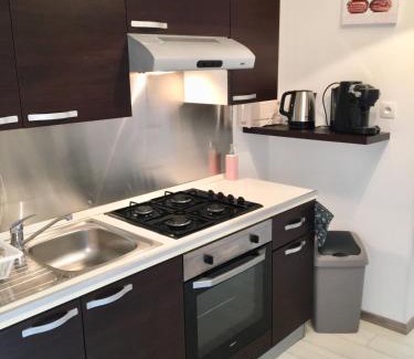 Corbelin Apartment | Proche de Walibi,Appartement 4 personnes tout confort au calme