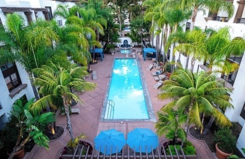 Mission Valley East Apartment | Promenade Rio Vista: 2BR in Vibrant Mission Valley, San Diego