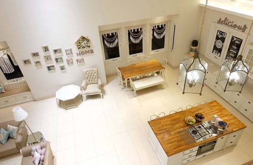 Ciumbuleuit House | PROMO! Gluck Home - Huge Dago Green Homy Designer House