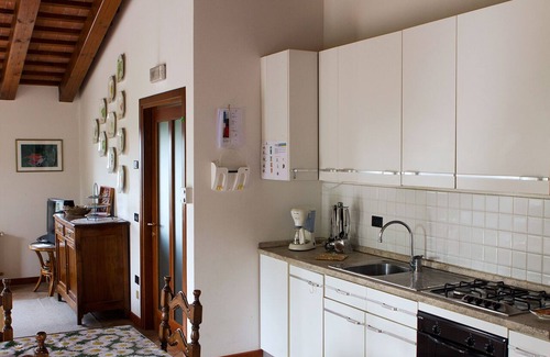 Cornoleda Apartment | PROOTION TRAVEL WITH BABY IN THE FAMILY from 16 to 31 August cot, high chair