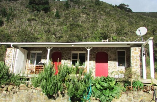 Solway Cottage | Provence Stone Cottage - Wairarapa Retreat with spring water and natural power