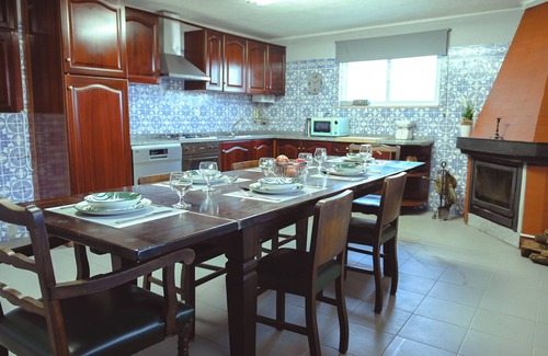Gouveia House | Casa Regada - Authentic Portuguese townhouse