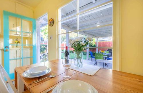 Beach Barber Tract House | PuertAzul