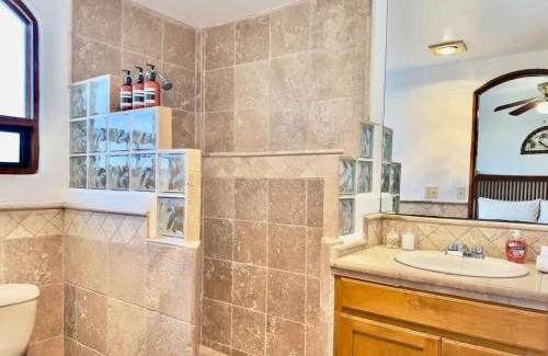 Playas de Rosarito Apartment | Puerto Nuevo Surf Villa Flores 2BR with pool