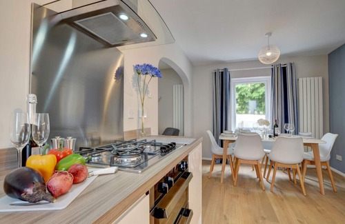 Braunton House | Puffins Retreat - Three Bedroom House, Sleeps 6