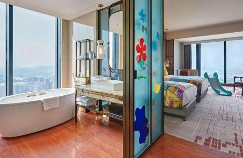 Huizhou Hotel | Pullman Huizhou Kaisa