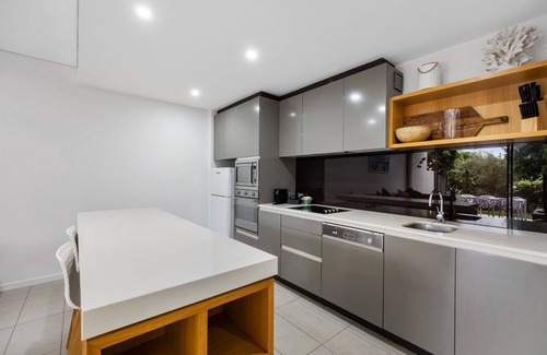 Magenta Shores Hotel | Pullman Magenta Shores Resort