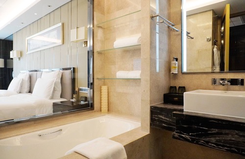 Bin Hu District Hotel | Pullman Wuxi New Lake