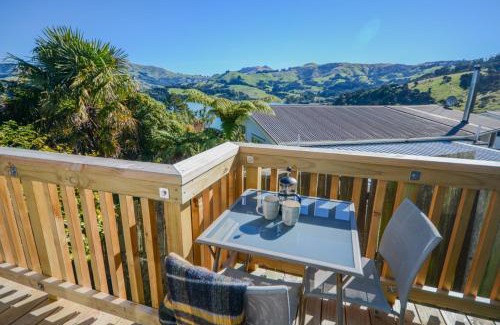 Duvauchelle House | Punga Cottage - Bookahome