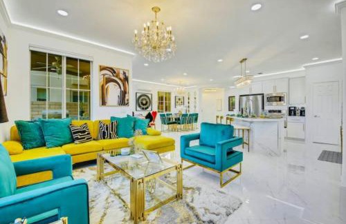 Terra Lago House | Pure Luxury Steam Room Pool
