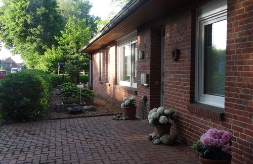 Cloppenburg Apartment | Pure relaxation in the Green Garden: barrier-free, bright and spacious apartment