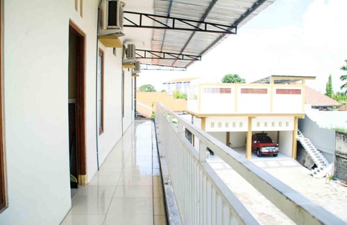 Lamongan Hotel | Puri Karomah Syariah RedPartner