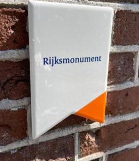Eastermar Apartment | PUUR Eastermar - monumentaal, authentiek en luxe koetshuis aan open vaarwater met jacuzzi en sauna
