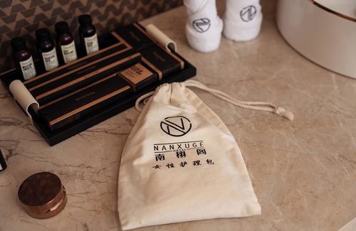 Chenggong Hotel | Qi Yi Nanxu Pavilion Homestay
