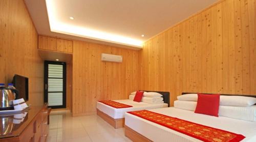 Lugu House | Qian's Garden Inn