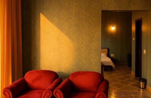 Moradabad Hotel | Qila Hotel