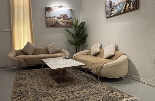 Riyadh Apartment | QMFV+6VP، محمود الالوسي، التعاون، الرياض 12477