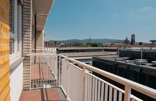 Borgo Dora Apartment | Quadrilatero Torino | Repubblica Flat