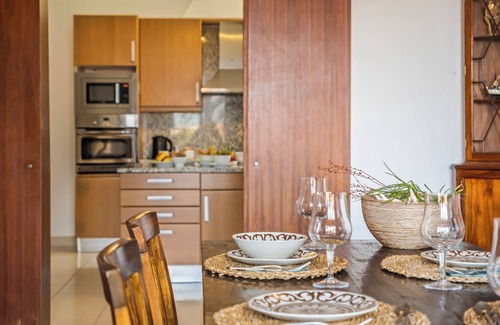 Porto Moniz House | Quaint 4-bedroom country house in Seixal