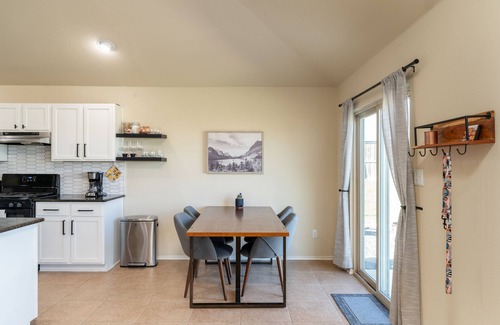 Kyle House | Quaint Charm & Modern Comfort - Lovely 3 bedroom in Kyle, TX