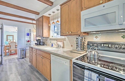 La Mesa House | Quaint La Mesa Home with Beautiful Sunsets!