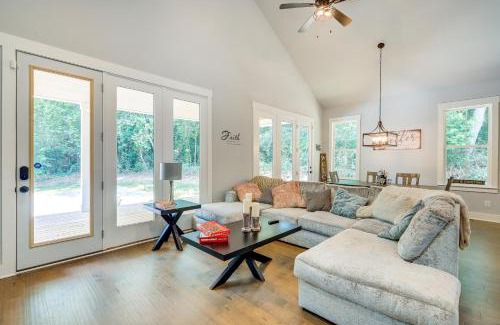 Newnan House | Quaint Newnan Vacation Rental Near State Park!