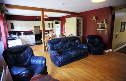 Straffan House | Quaint restored victorian stone outbuilding in Straffan Kildare