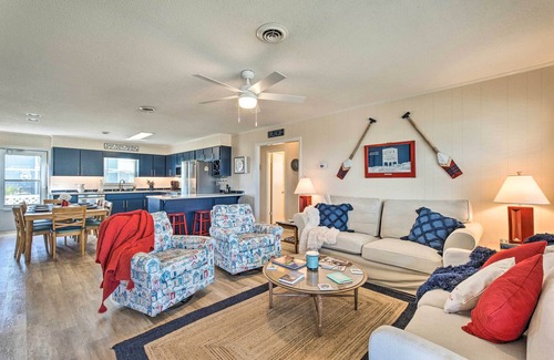 Topsail Beach Cottage | Quaint 'sand Dollar Sandbar' - Walk to Beach!