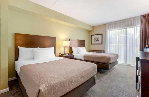Peterborough Hotel | Quality Inn
