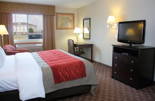 Defiance Hotel | Quality Inn Defiance