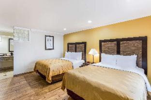 Central Escondido Hotel | Quality Inn Escondido San Diego North County