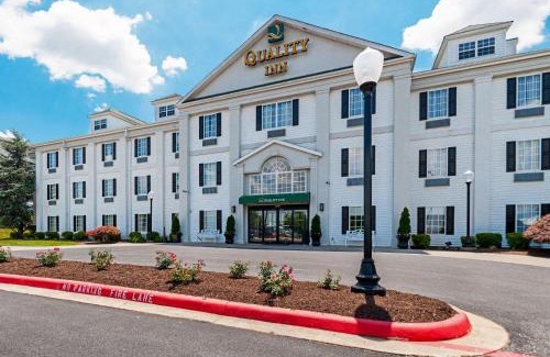 Harrisonburg Hotel | Quality Inn Harrisonburg I-81