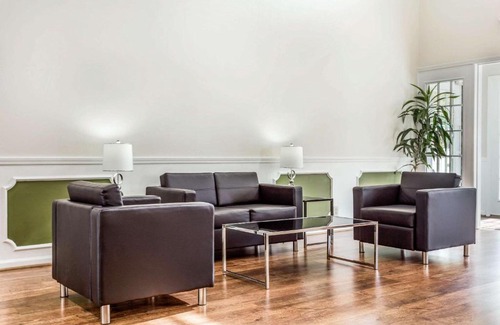 Lancaster Hotel | Quality Inn Lancaster