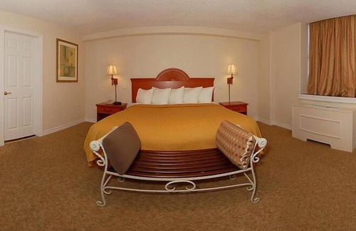Massena Hotel | Quality Inn Massena
