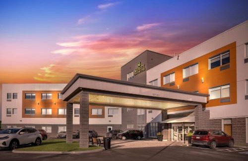 Mont Joli Hotel | Quality Inn & Suites