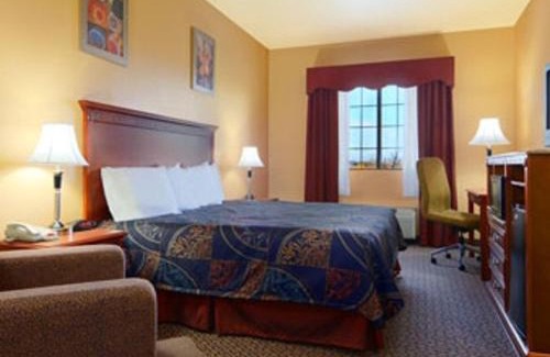 McAlester Hotel | Quality Inn & Suites McAlester
