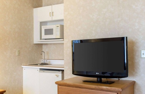 Brandon Hotel | Quality Inn