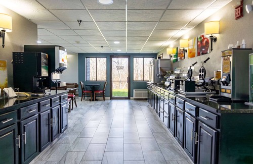 Carrollton Hotel | Quality Inn