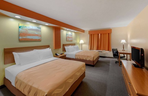 Hamilton Hotel | Quality Inn