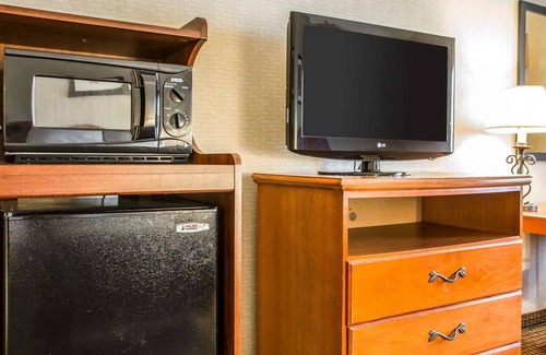 Sidney Hotel | Quality Inn